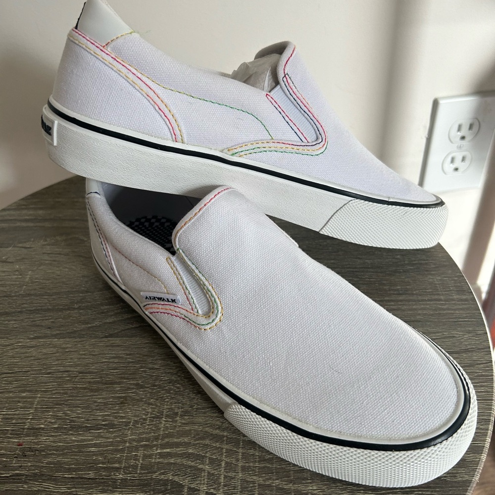 Airwalk White Slip-On Sneakers